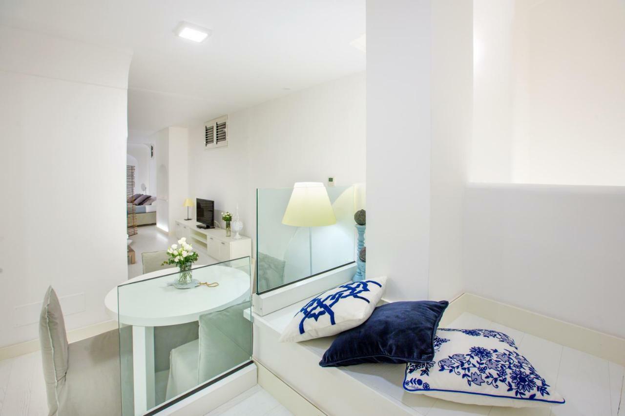 White Stylish Apartments Vico Equense Eksteriør bilde